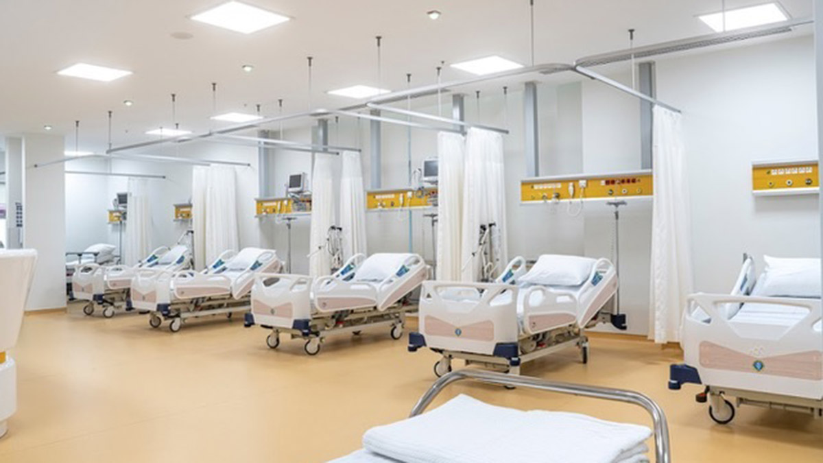 Depremzede kanser hastalarına kapılarını açtı 