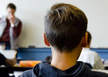 Depremzede öğrencilerin sınıf arkadaşları bilinçlendirilmeli