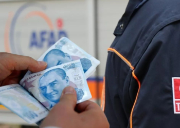 Depremzedelere 10 bin TL'lik destek ödemeleri başladı