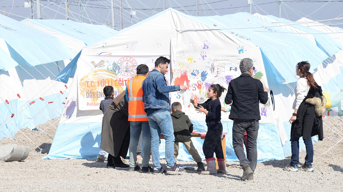 Diyarbakır’da 'mini eğitim kampüsü' kuruldu