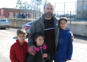 Enkaz altında kalan Elmas ailesi, o anları anlattı