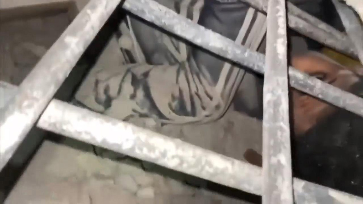 Enkazdan çıkarılan Kerem'e Beşiktaş sözü