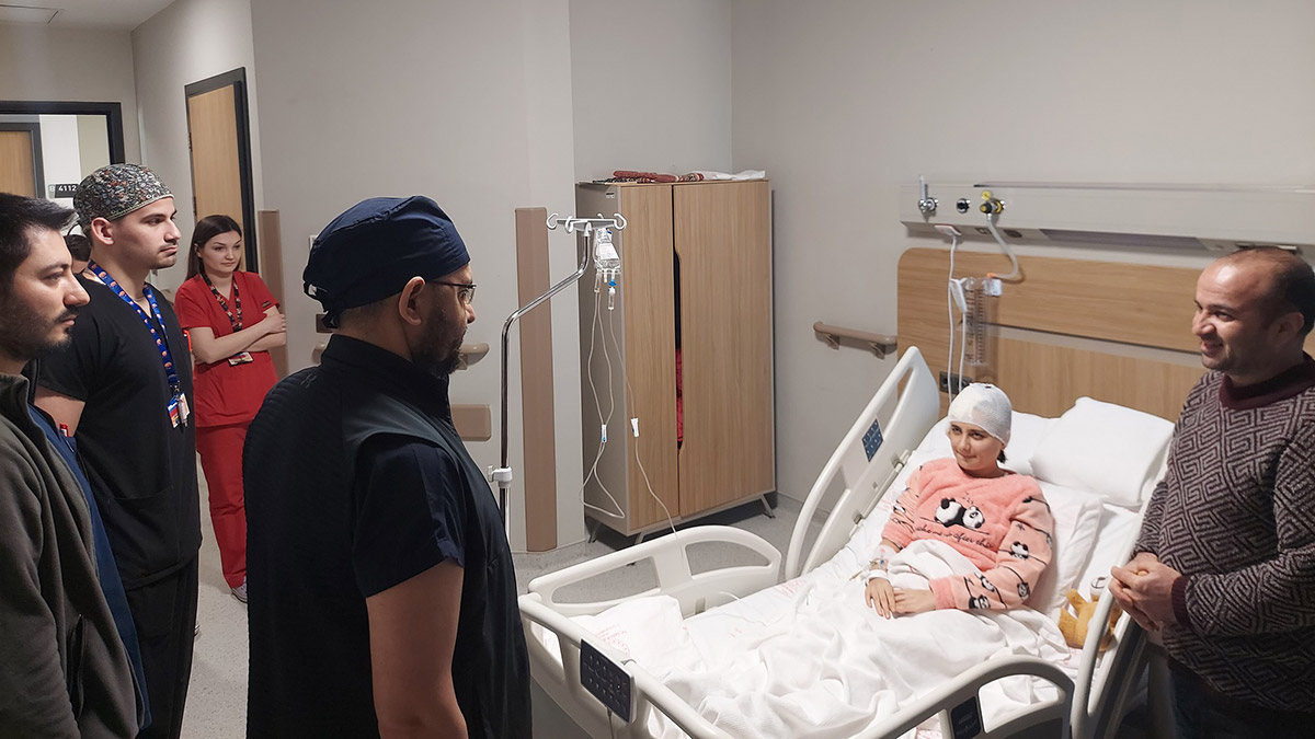 Epilepsi nöbetlerinden operasyonla kurtuldu