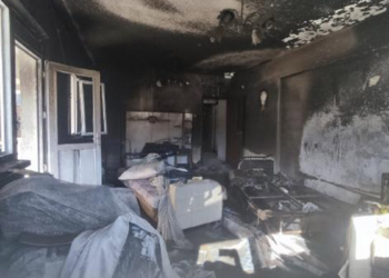 Evdeki yangında zihinsel engelli öldü