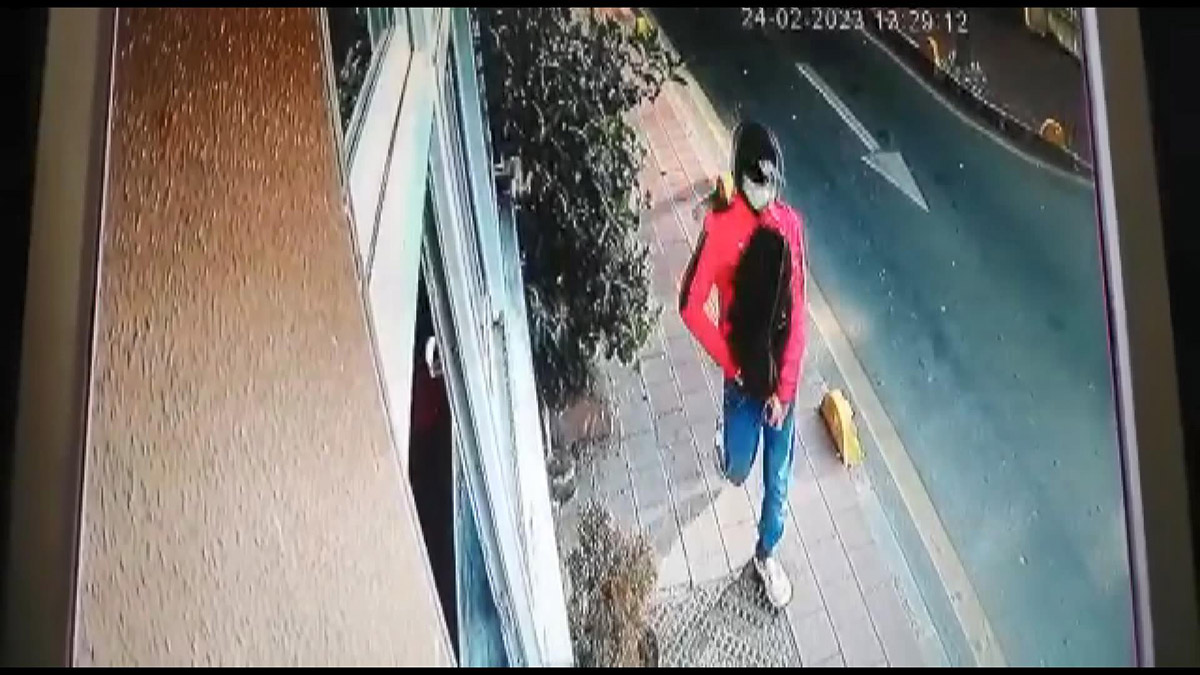 Fatih'te pompalı tüfekle komşusunu vurdu