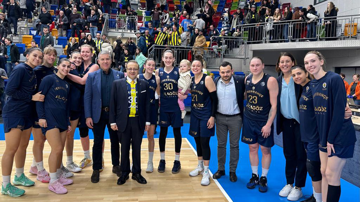 Fenerbahçe Alagöz Holding, çeyrek finali garantiledi