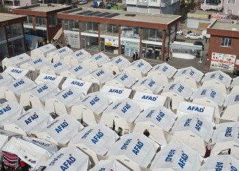 Gaziantep'te 80 bin kişilik çadır ve konteyner kent