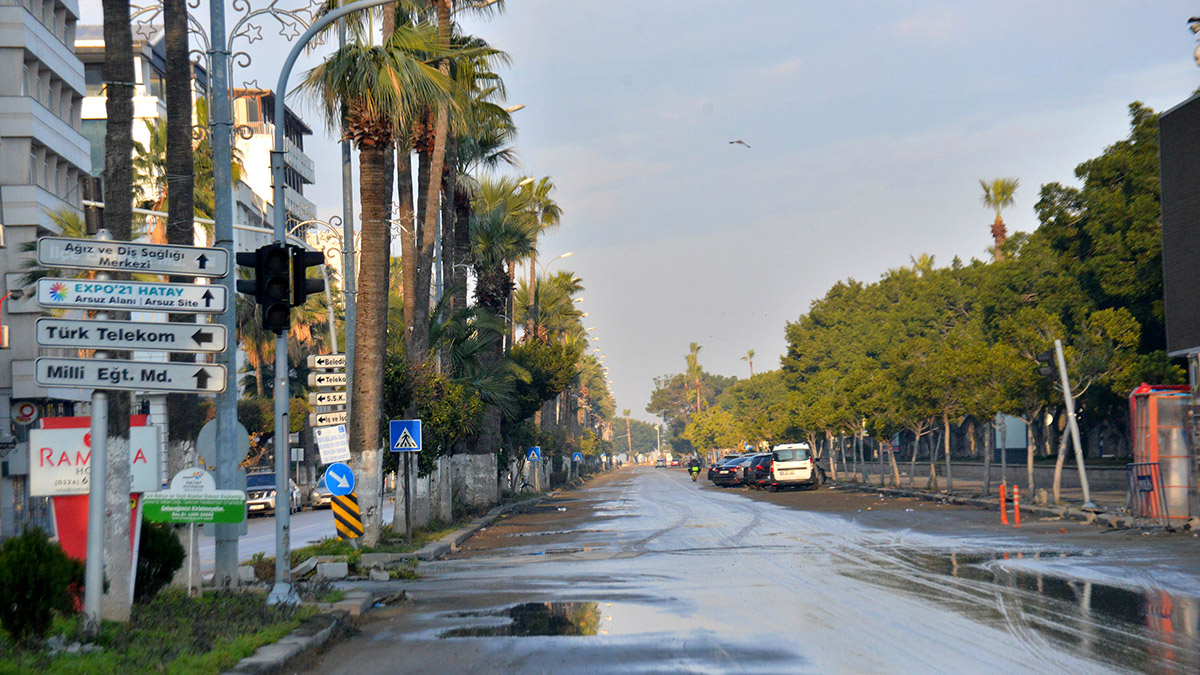 İskenderun depremlerin ardından sessiz