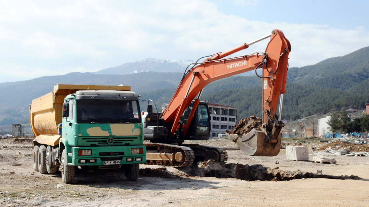 İslahiye'de 399 konutun temeli kazılıyor