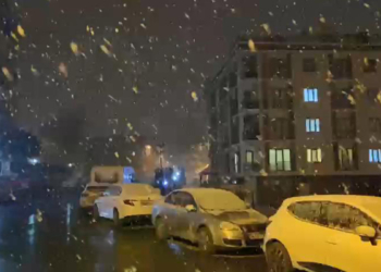 İstanbul'da kar yağışı başladı