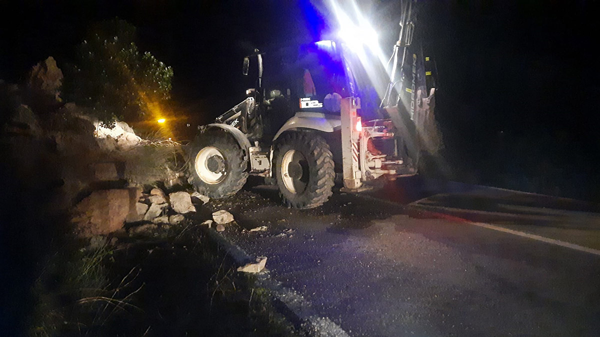 Kastamonu-Bartın karayolunda heyelan