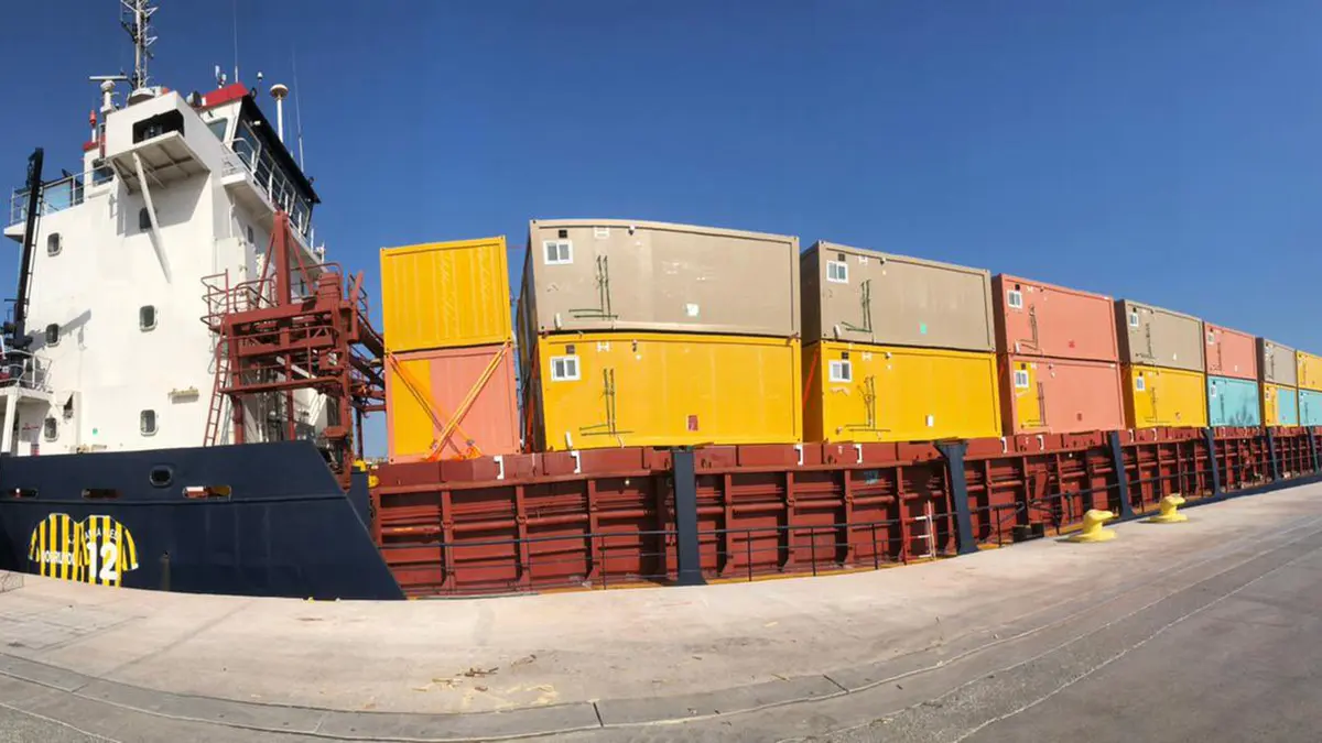 Katar'ın bağışladığı konteynerlar yola çıktı