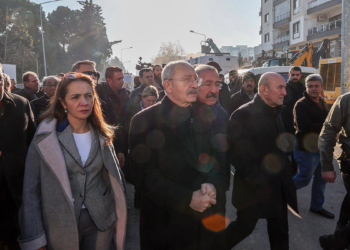 Kılıçdaroğlu'ndan Osmaniyeli depremzedelere ziyaret