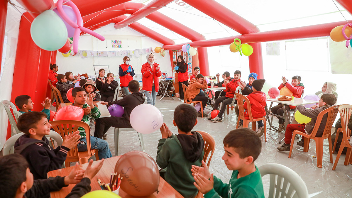 Kızılay’dan afetzede çocuklara psikososyal destek