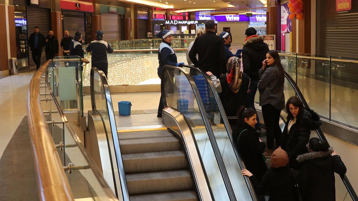 Malatya'da AVM'ler hizmete girmeye başladı