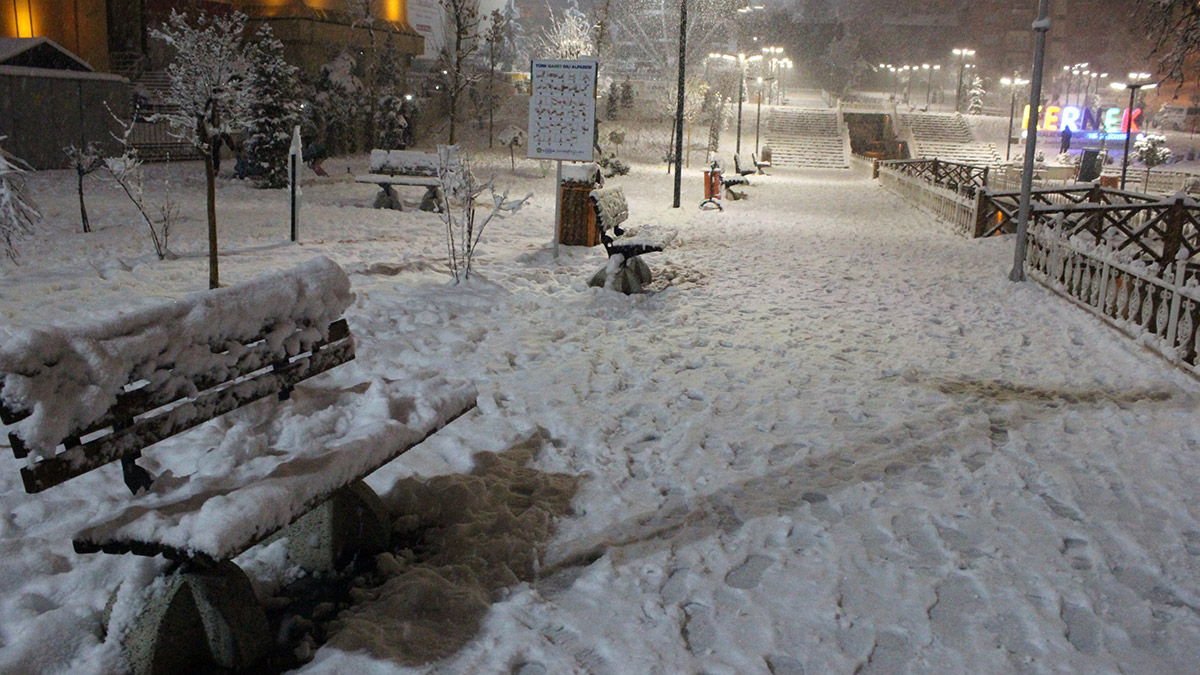 Malatya'da kar yağışı etkili oldu