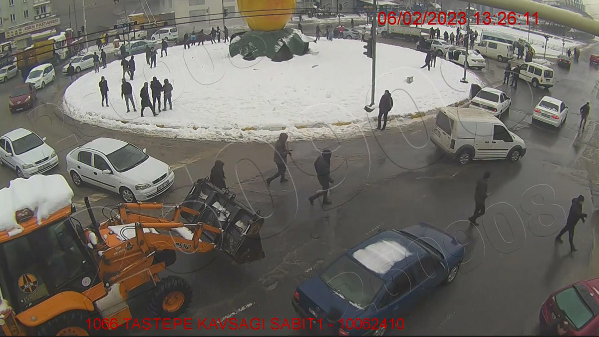 Malatya'daki deprem anı kamerada