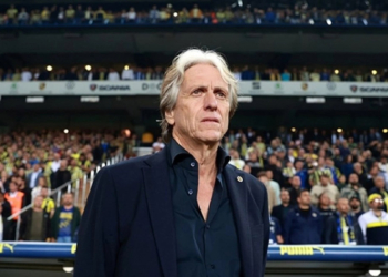 PFDK, jorge jesus'a 1 maç men cezası verdi