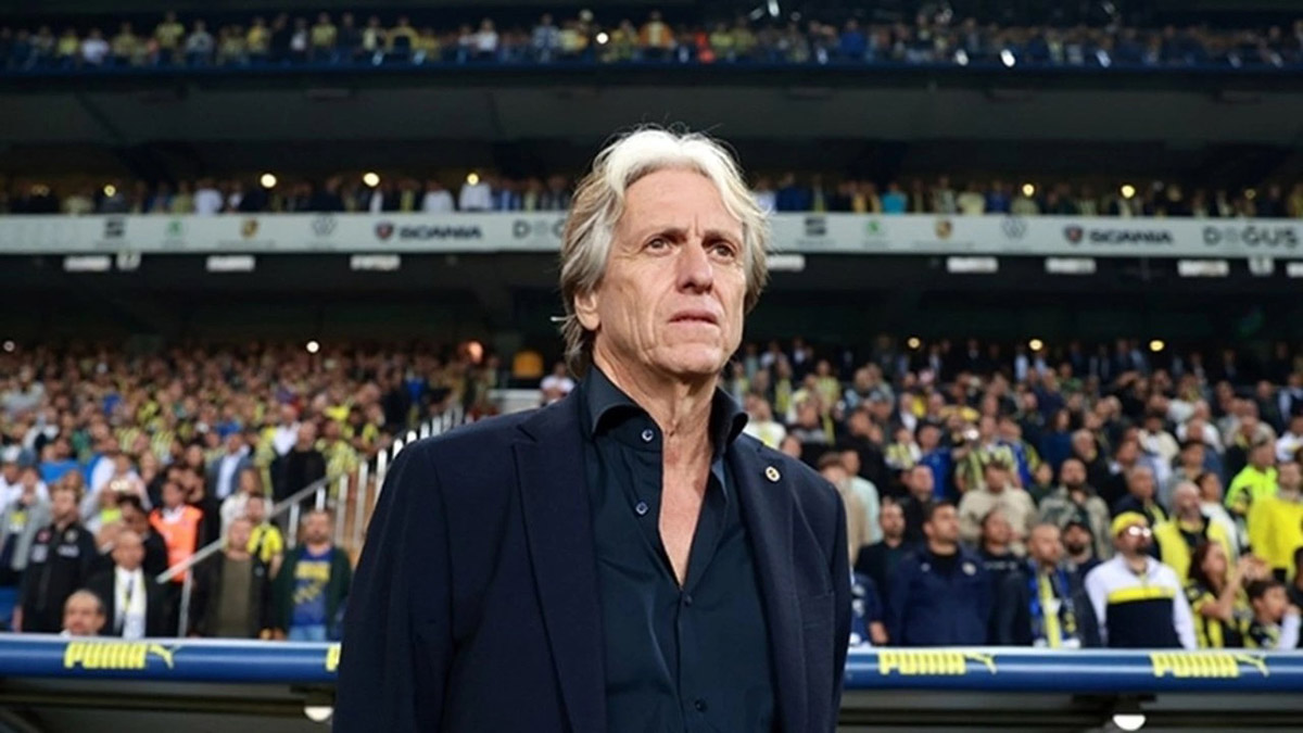 PFDK, jorge jesus'a 1 maç men cezası verdi