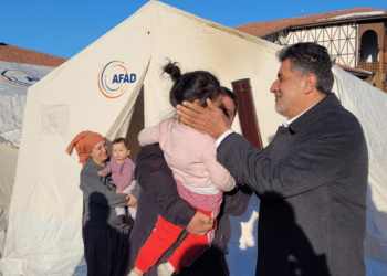 Remzi Çayır 40 yakınını depremde kaybetti