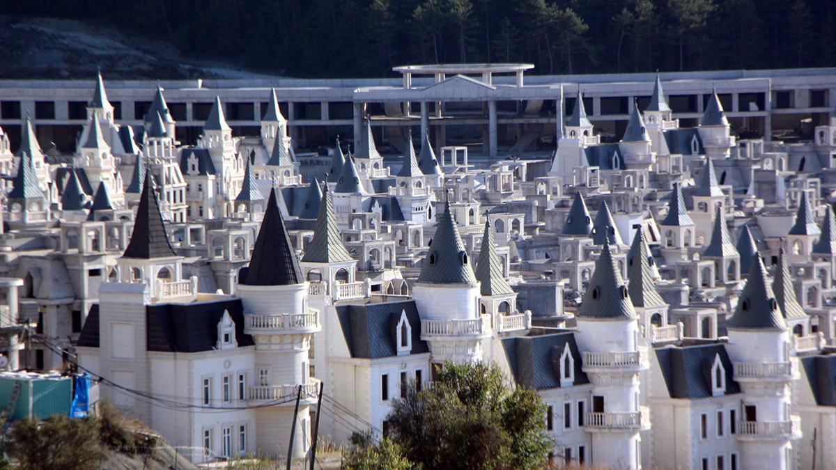 Şato villaların sahibi: Burada kalınmaz