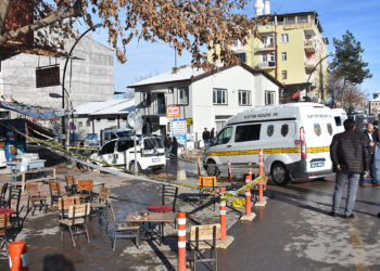 Seyyar satıcı, zabıtalara tüfekle ateş açtı: 7 yaralı