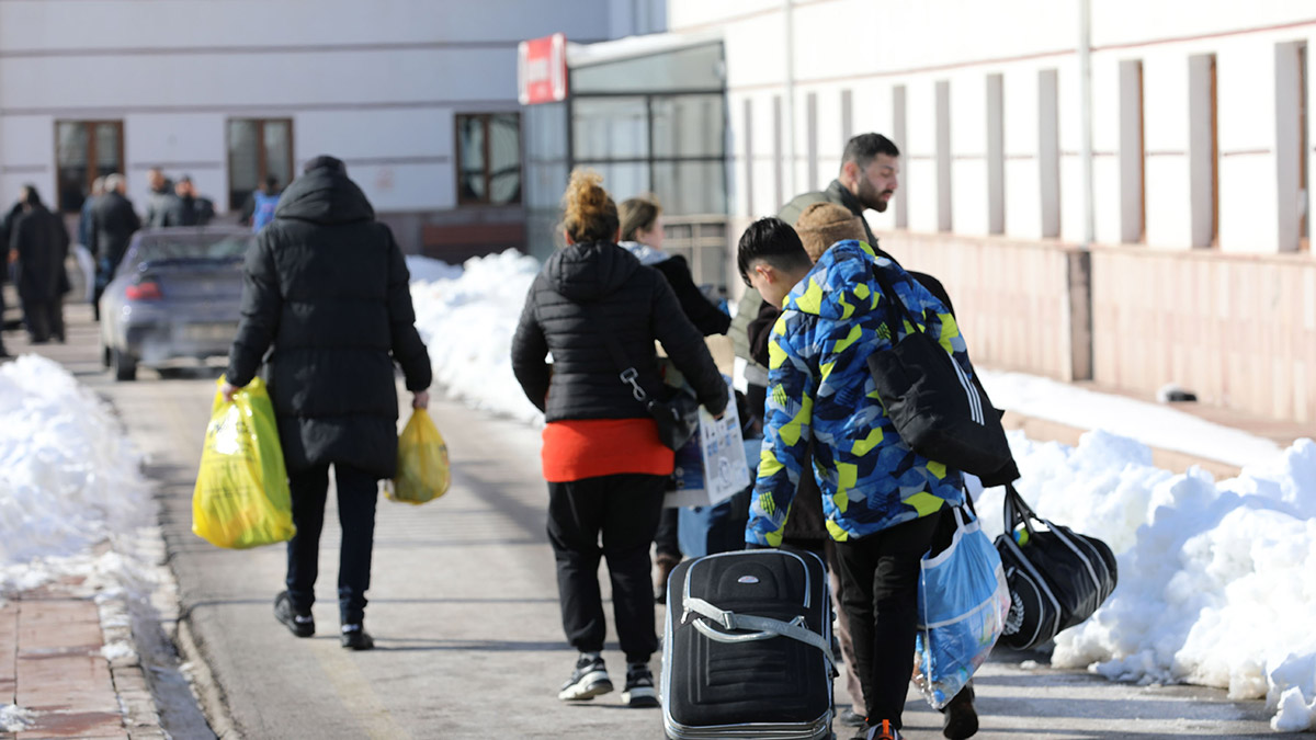 Sivas'a gelen depremzede sayısı 21 bin 484