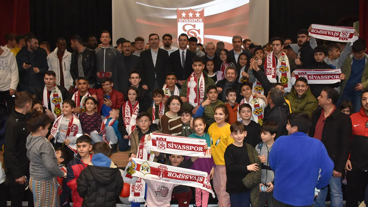 Sivassporlu futbolculardan depremzedelere ziyarete - spor haberleri - haberton