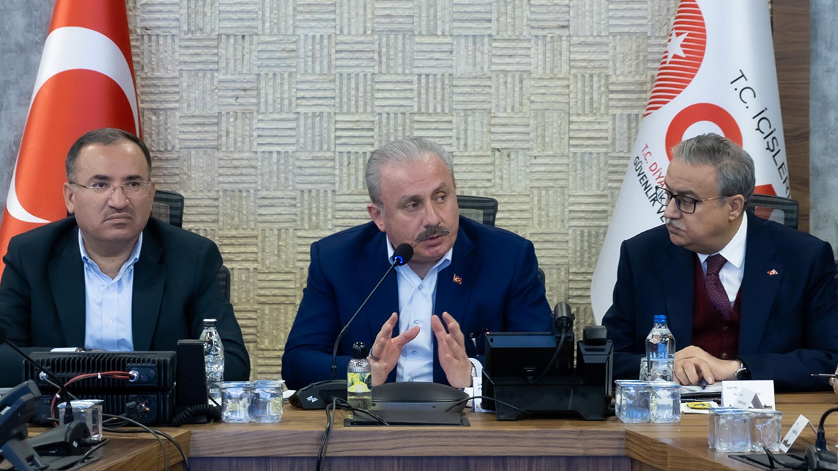 TBMM Başkanı Şentop Diyarbakır'da