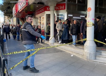Tartıştığı eniştesini sokak ortasında vurdu
