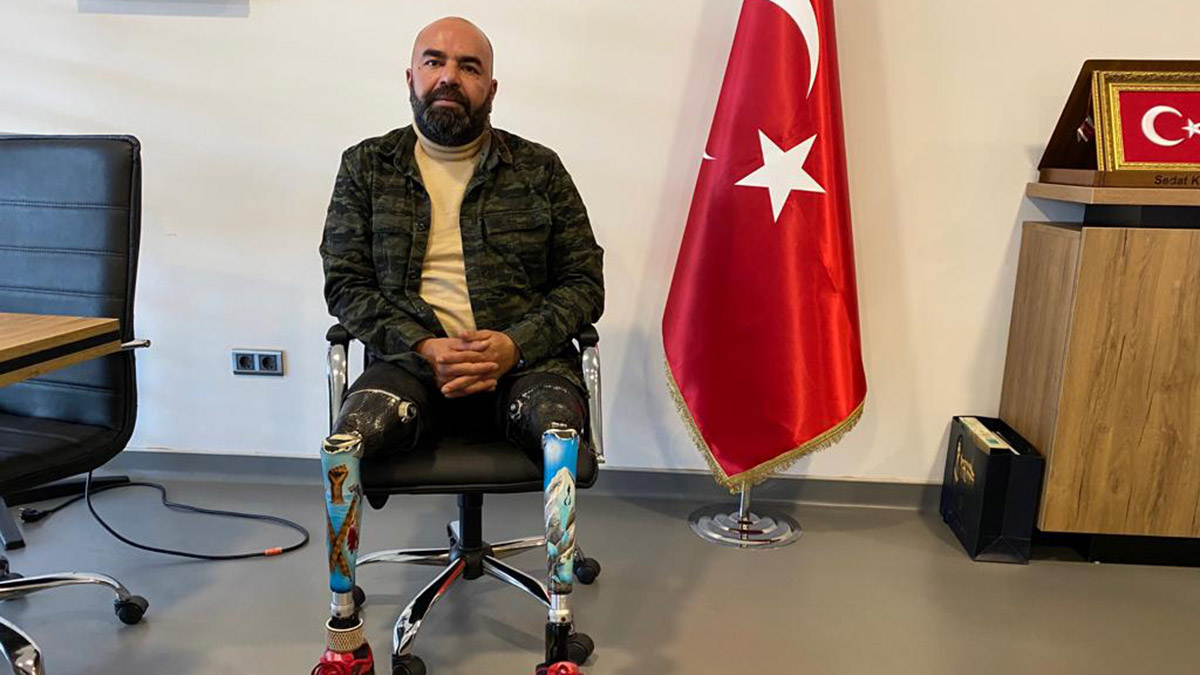 Uzuv kaybı yaşayan depremzedeleri motive ediyor