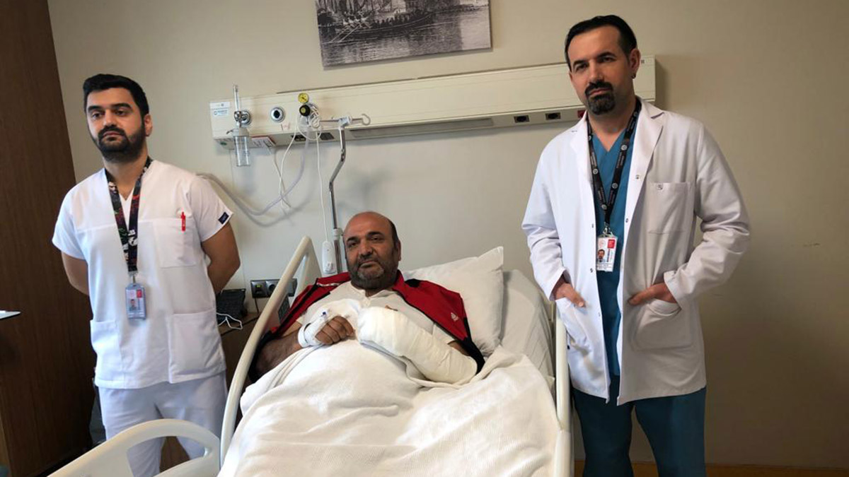 Yaralı depremzedeler yaşadıklarını anlattı 