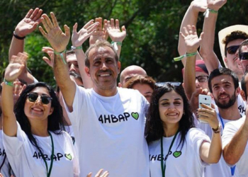 Yeni ankete göre, toplum AHBAP'a güveniyor