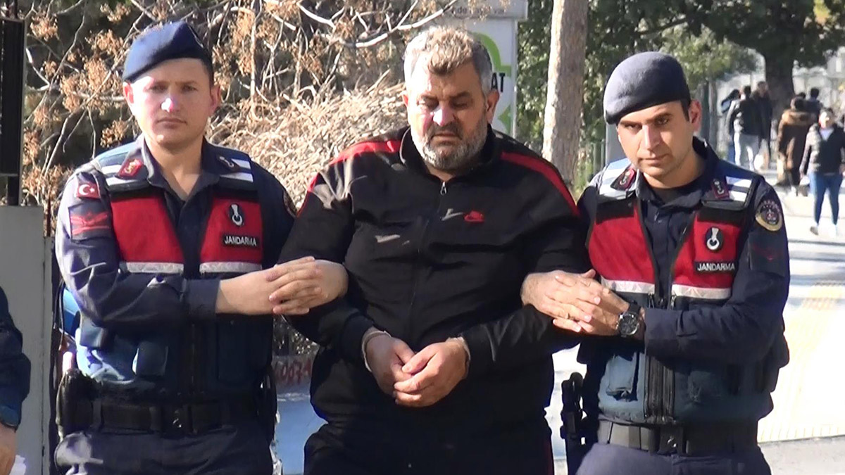 Yıkılan Kule Apartmanı'nın müteahhidi yakalandı