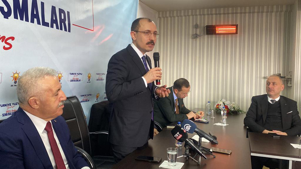 Yüzde 5 veya üzerinde büyüme oranı bekliyoruz