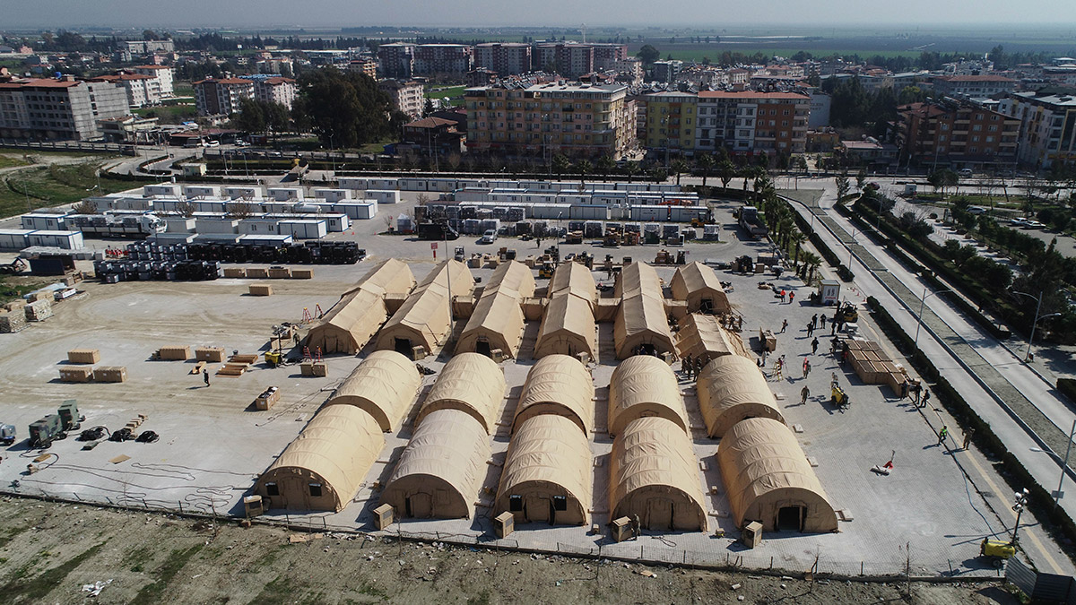 ABD askerleri Hatay'da sahra hastanesi kuruyor