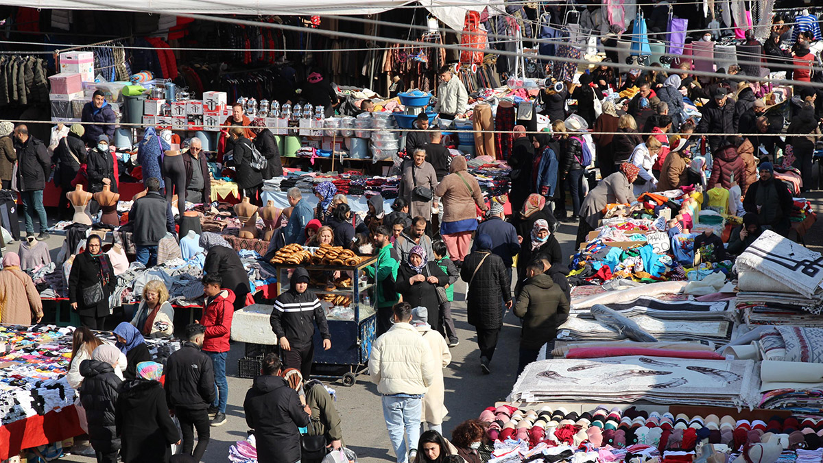 Afet toplanma alanları, farklı fonksiyonlarda kullanılıyor