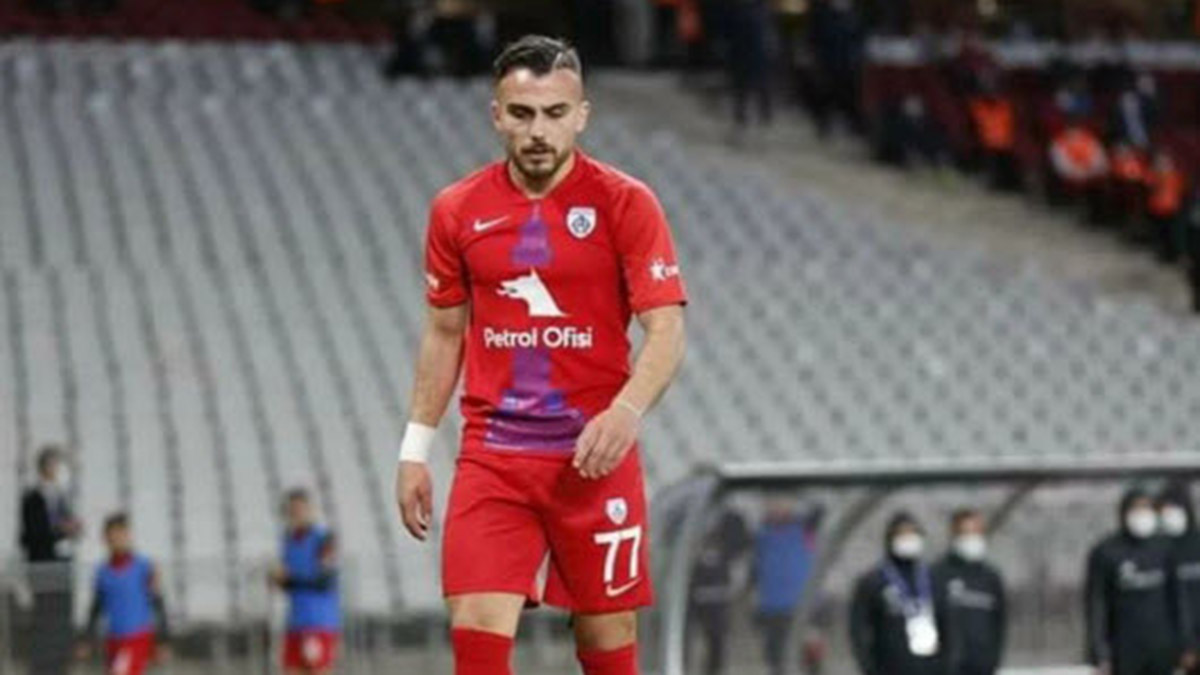 Altınordu'da forma giyen futbolcular forma satışlarını sürdürüyor