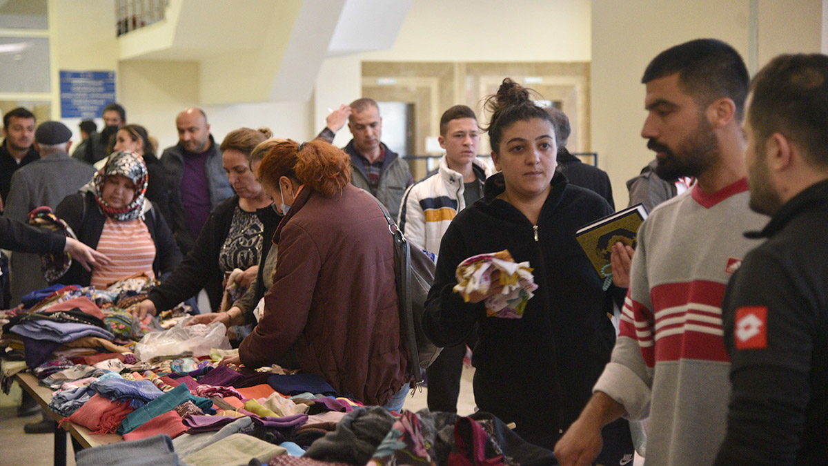 'Gönül Mağazası' depremzedelerin ihtiyaçlarını karşılıyor