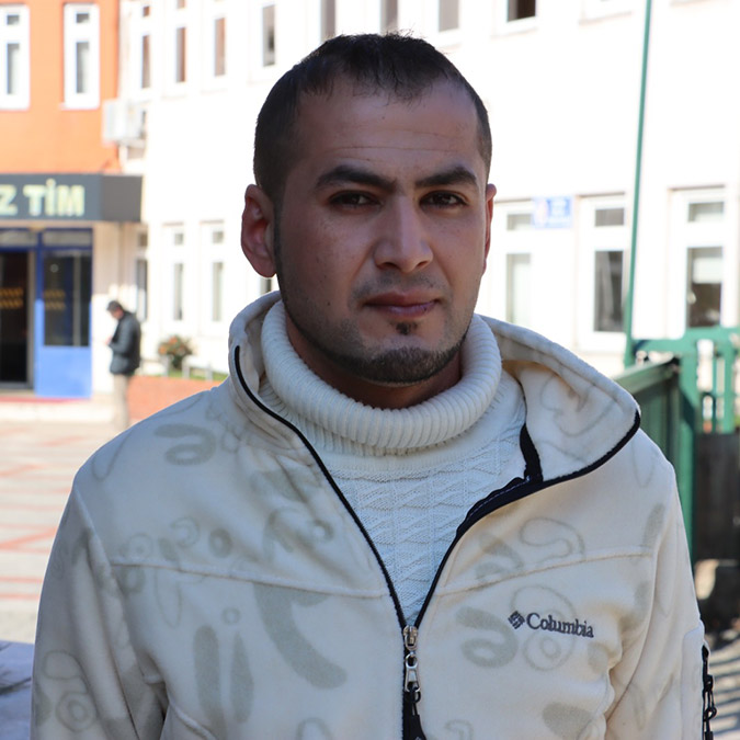 Asya bebek 131 saat sonra ağlayınca kurtarılmış