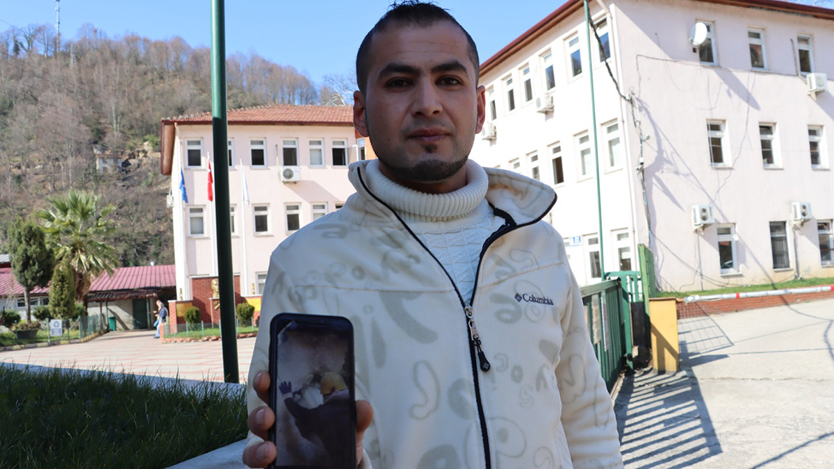 Asya bebek 131 saat sonra ağlayınca kurtarılmış