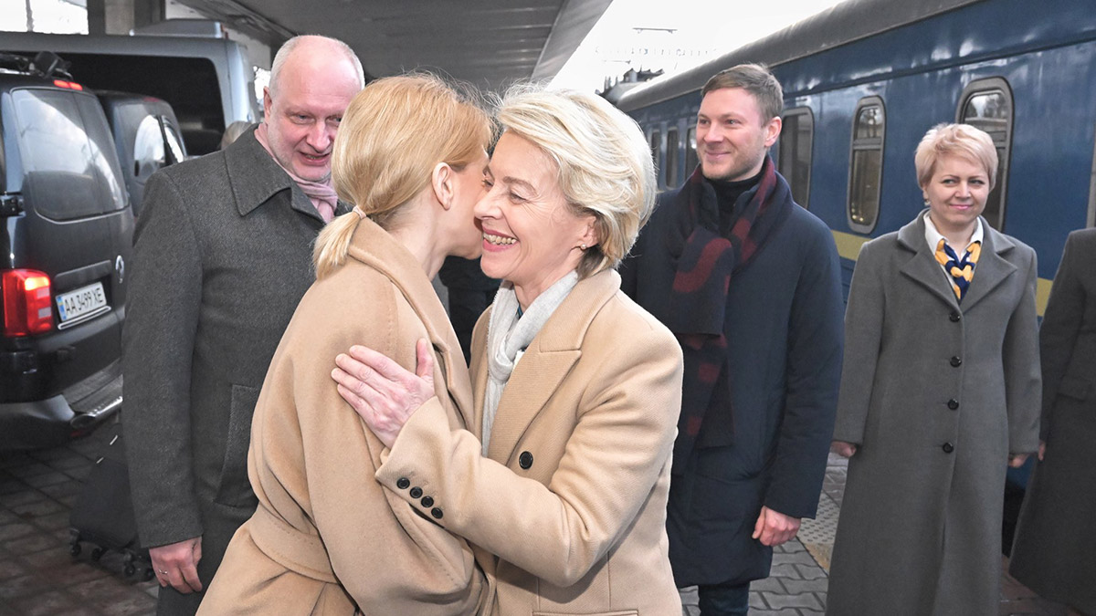 Ursula von der Leyen Ukrayna'ya gitti