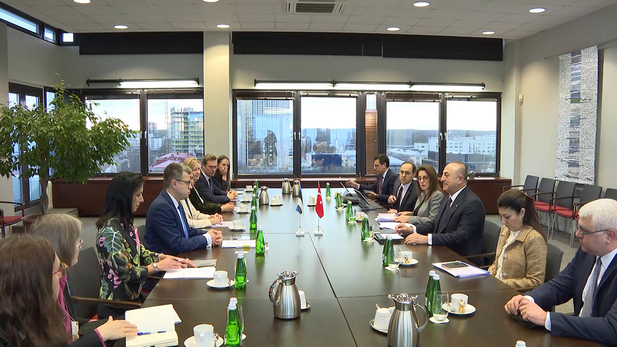 Mevlüt Çavuşoğlu Estonya Dışişleri Bakanı ile görüştü