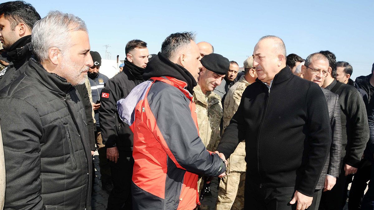 Nurdağı'nda depremzedeler için gıyabi cenaze namazı kılındı