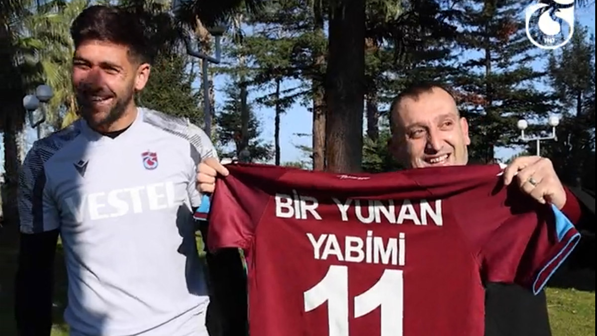 Bakasetas'ın forması depremzedeler için açık artırmayla satılacak