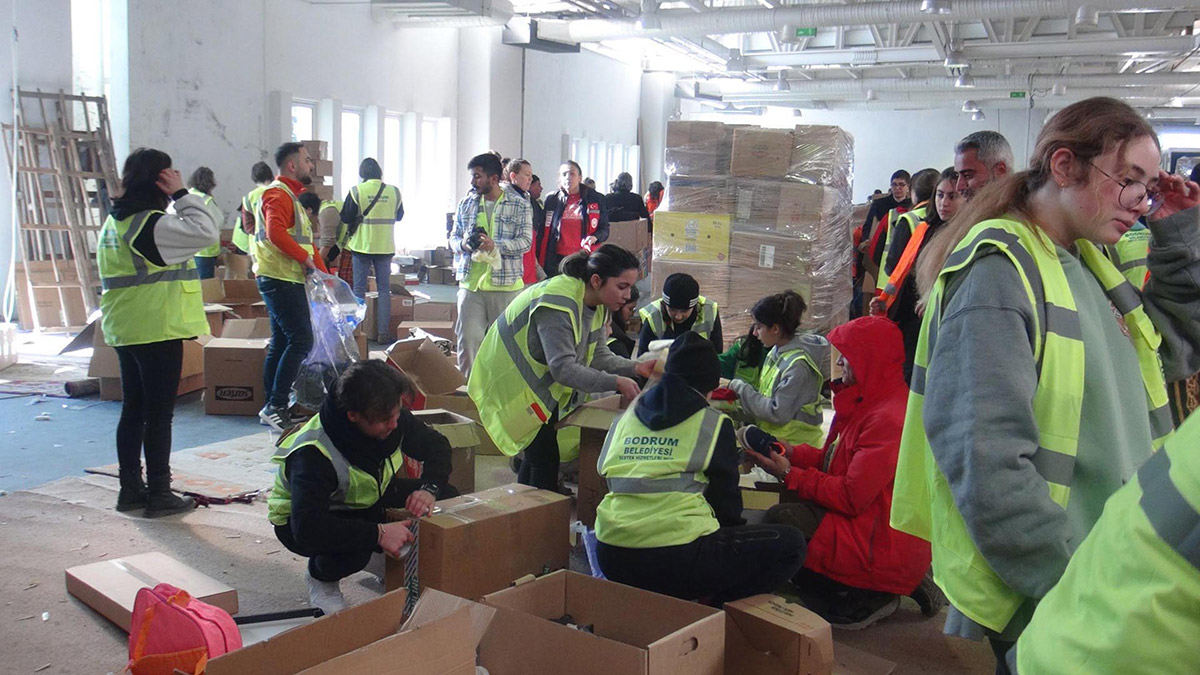 Bodrum'daki oteller depremzedeleri bekliyor