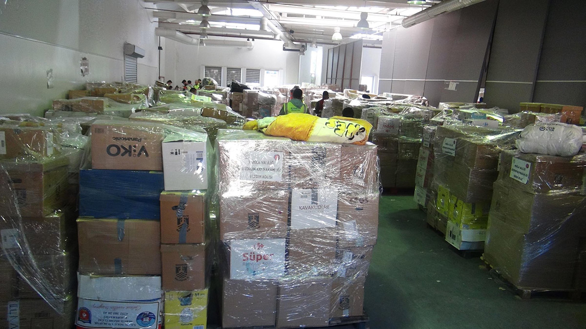 Bodrum'daki oteller depremzedeleri bekliyor