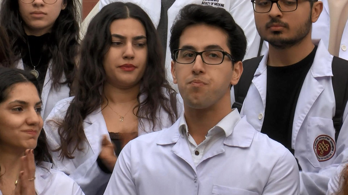 Cerrahpaşa Tıp Fakültesi öğrencilerinden protesto