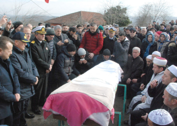 6 aylık hamile öğretmen toprağa verildi