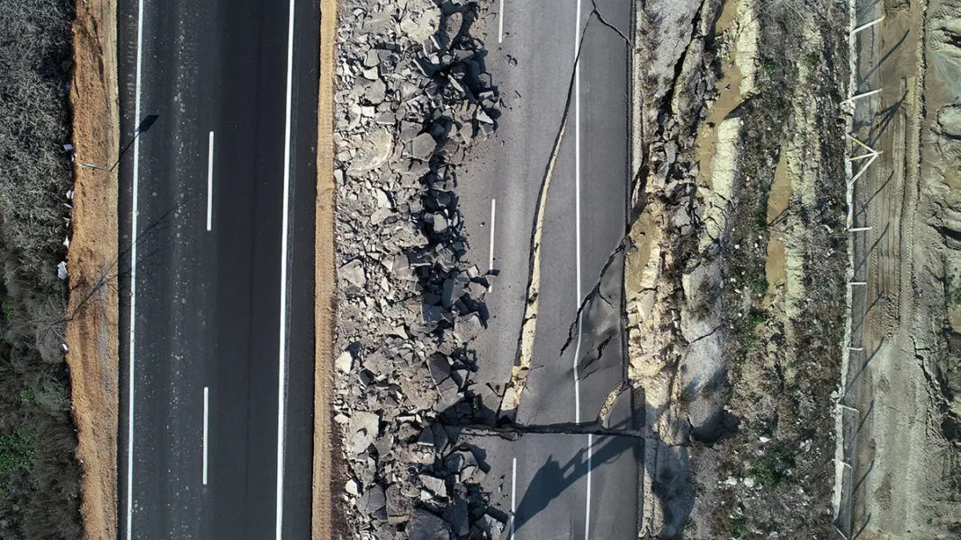Antakya-Demirköprü-Reyhanlı kara yolu havadan görüntüledi